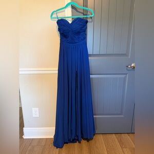 Elegant Blue Strapless Gown